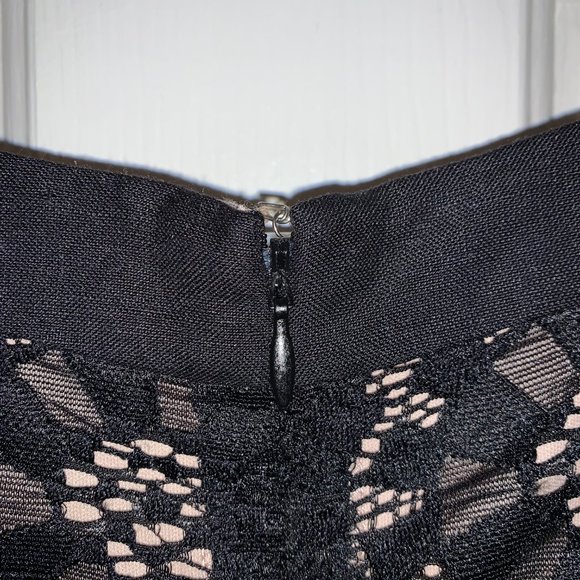 black, and nude sleeveless lace dress NWT - Picture 6 of 11